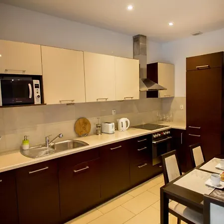 Lägenhet Dekart Arkadia