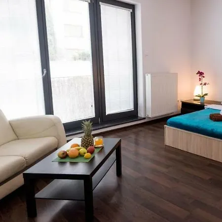 Dekart Arkadia Апартаменты Варшава